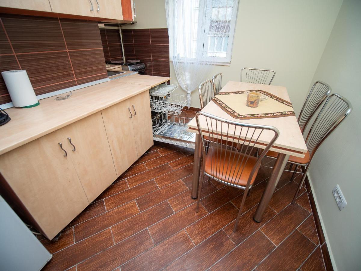 L&R Modern Apartment Otelu Rosu Εξωτερικό φωτογραφία